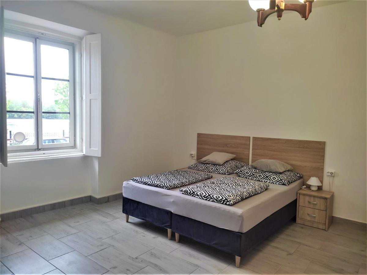 Panorama Apartman Vác Exteriér fotografie