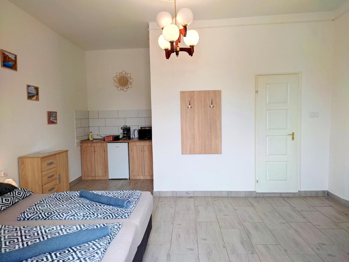 Panorama Apartman Vác Exteriér fotografie